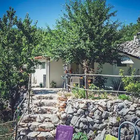 Robinson Haus Ivan * Makarska